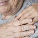 Vem äldre människor ska leva med: viktiga råd efter 70 års ålder vem-aldre-manniskor-ska-leva-med-viktiga-rad-efter-70.webp.webp